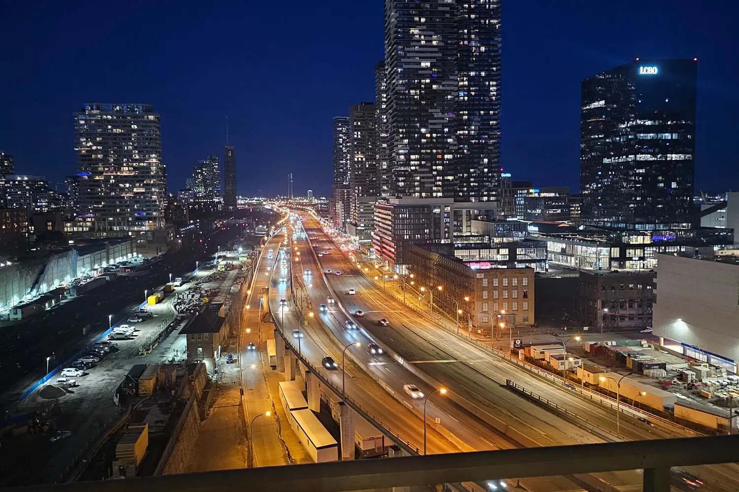 Additional image 12 of 18 Yonge Street 1606