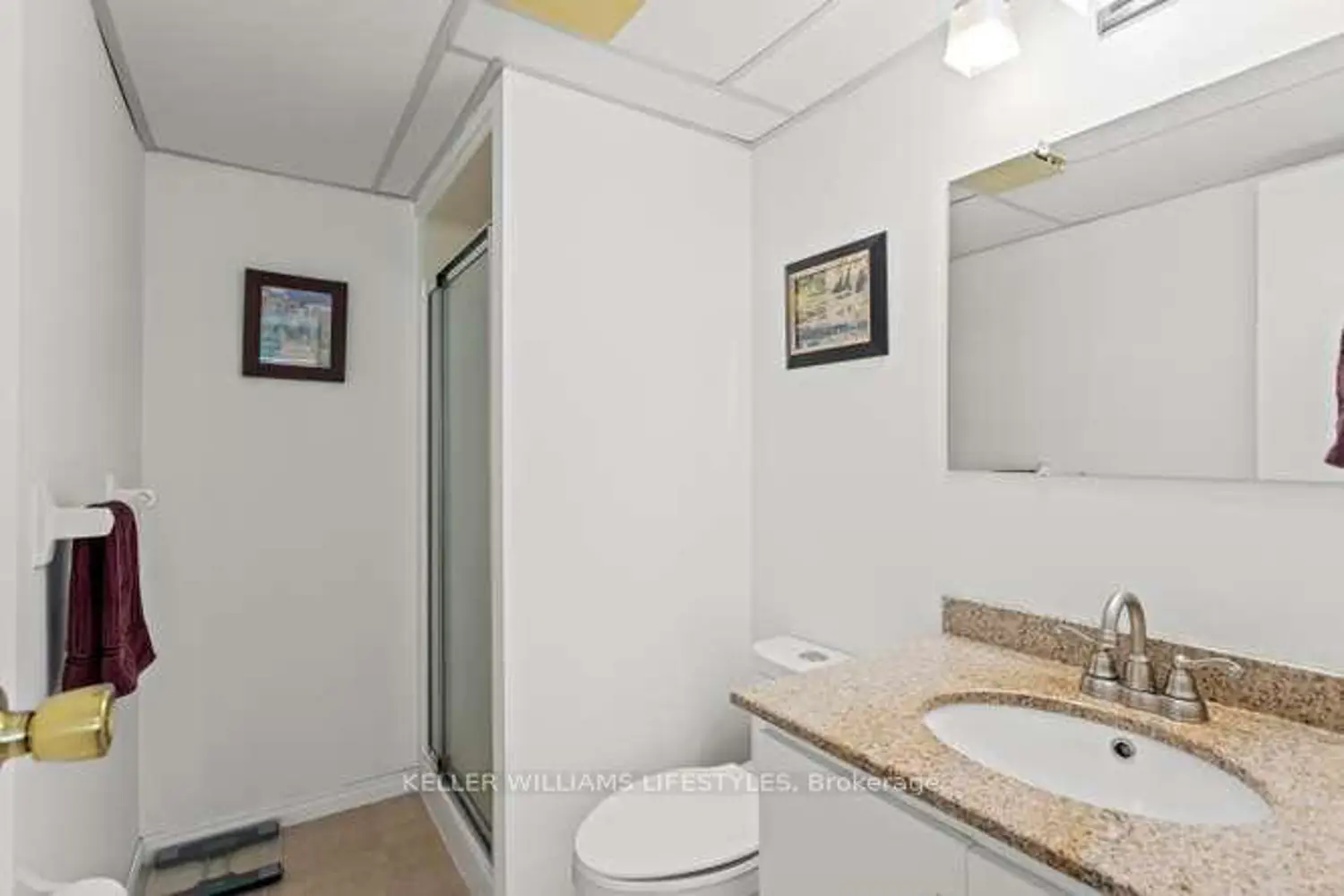 Additional image 15 of 521 Riverside Drive 602