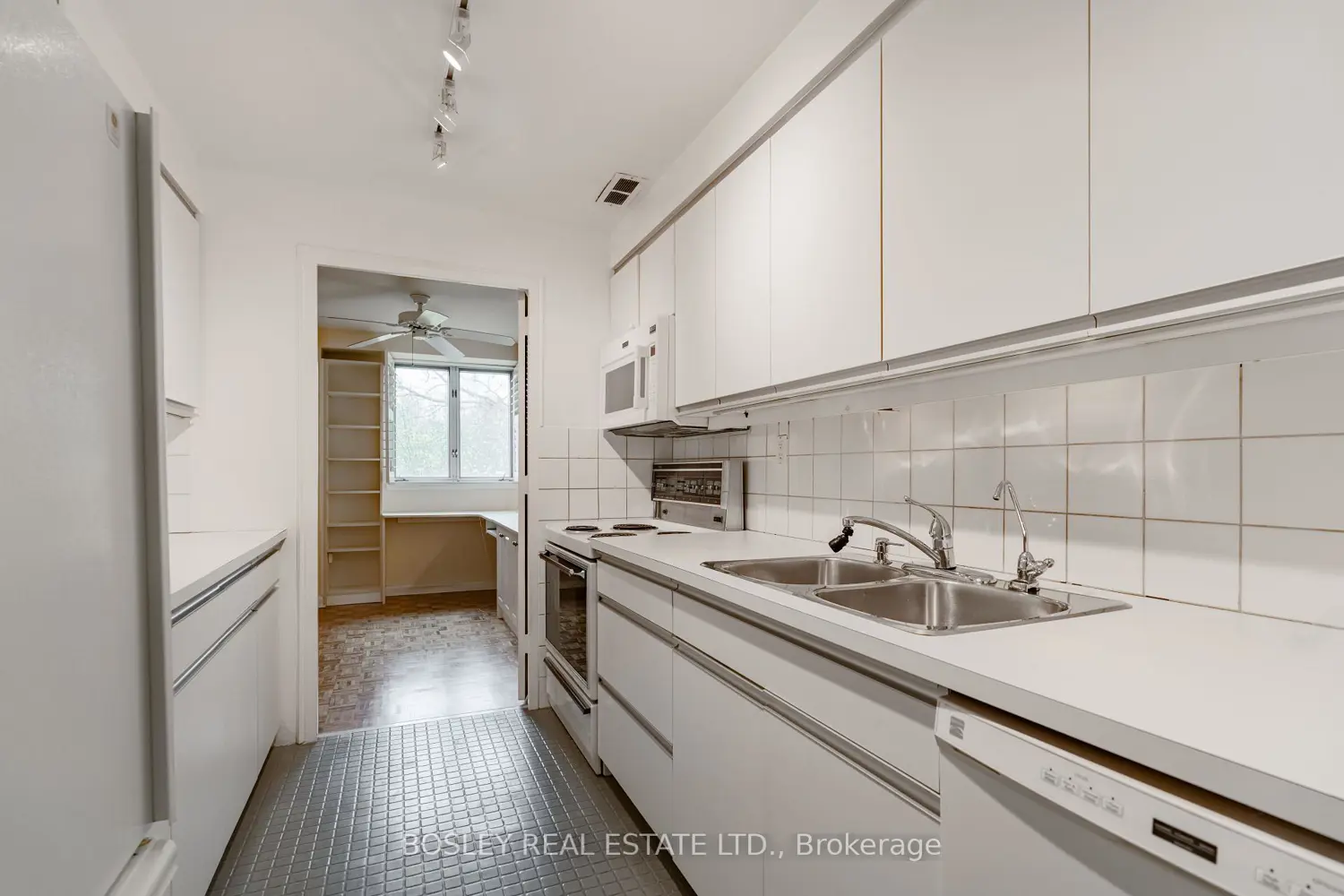 Additional image 6 of 120 Rosedale Valley Road 505
