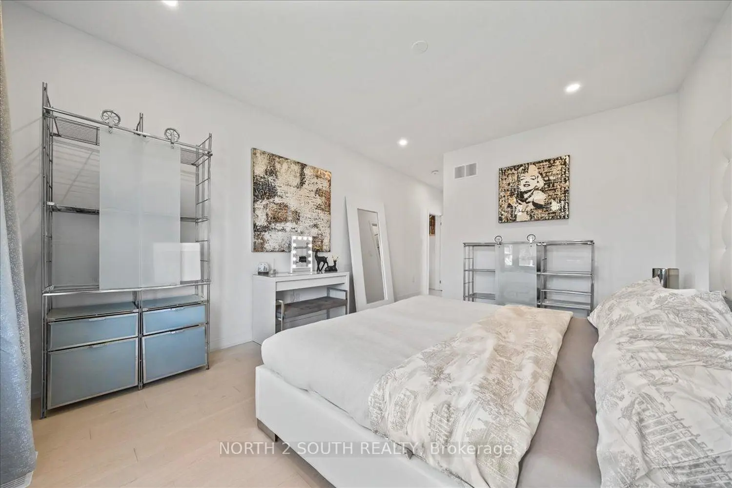 Additional image 5 of 118 Berkely Street