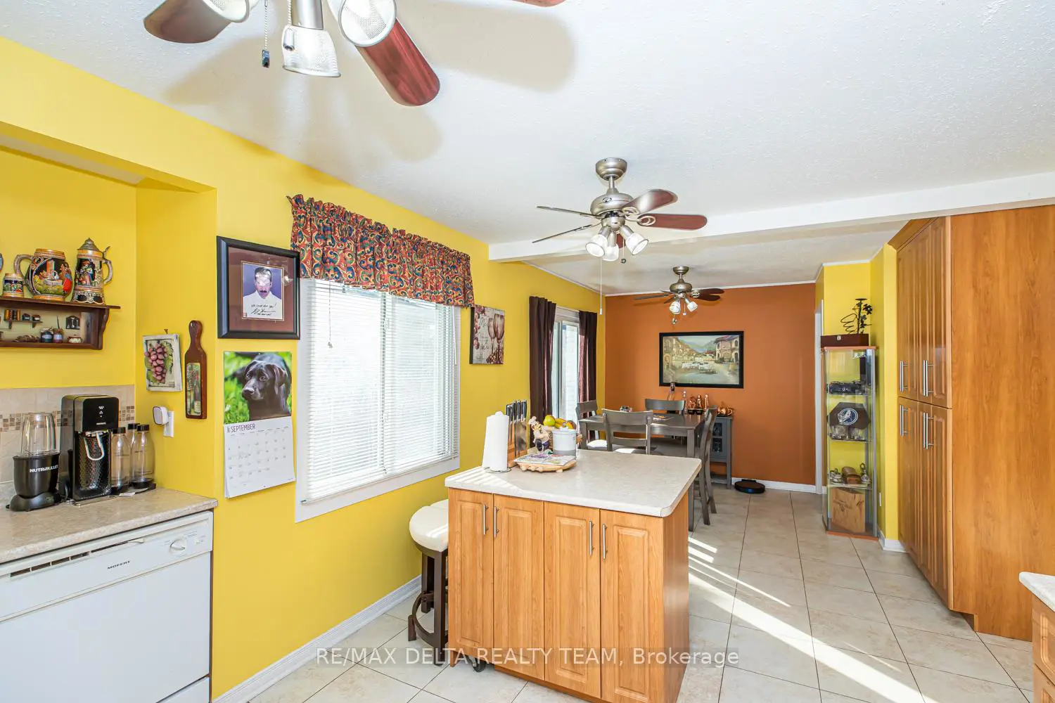 Additional image 5 of 2465 Tupper Avenue