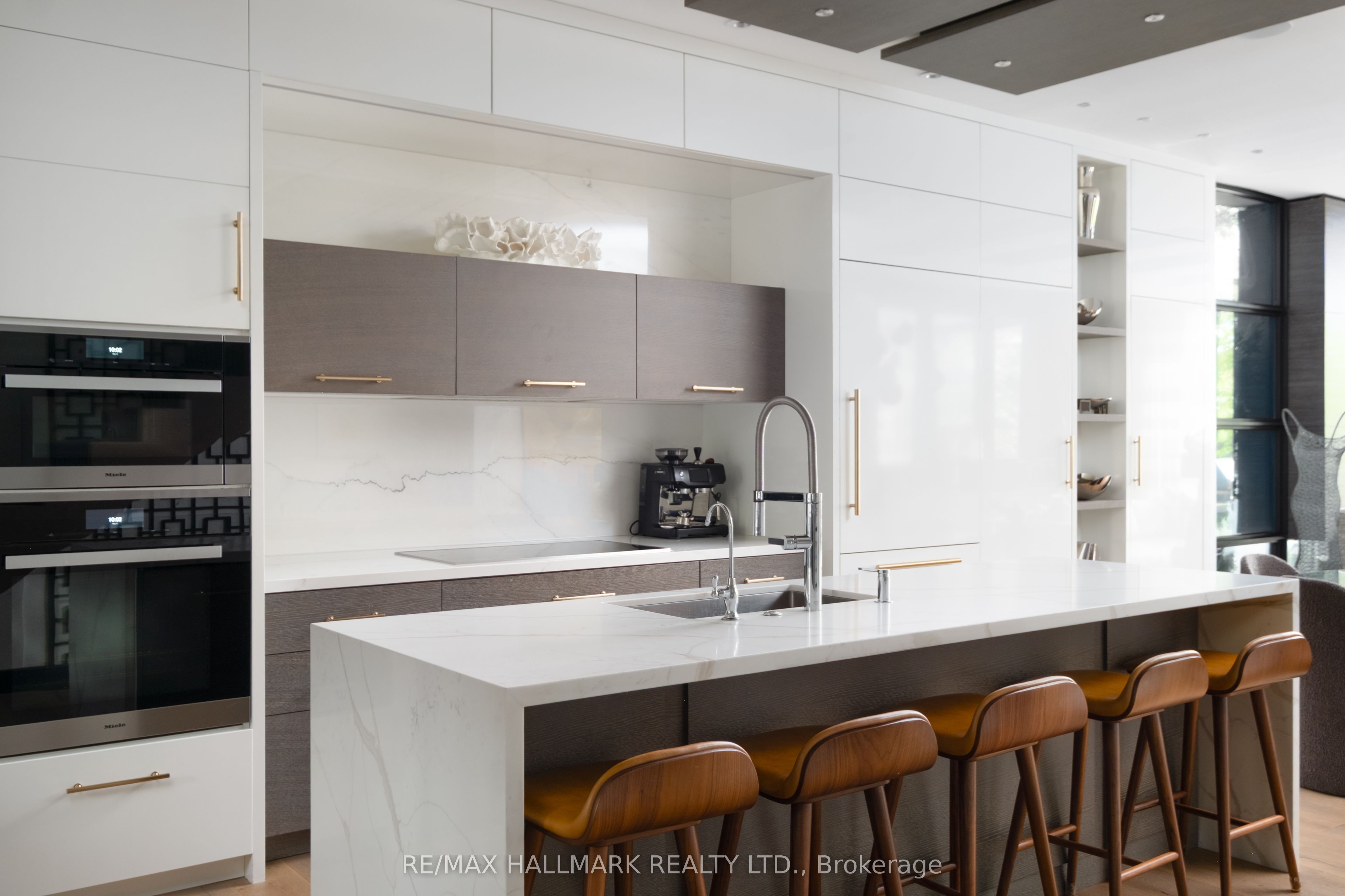 Additional image 4 of 23 Lowther Avenue, Toronto, ON, M5R 1C5