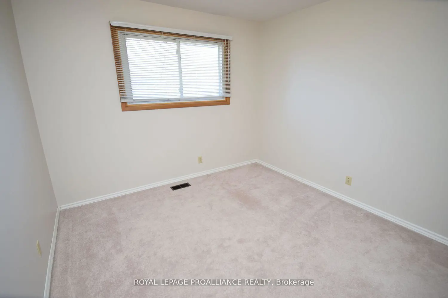 Additional image 8 of 8 Walden Circle