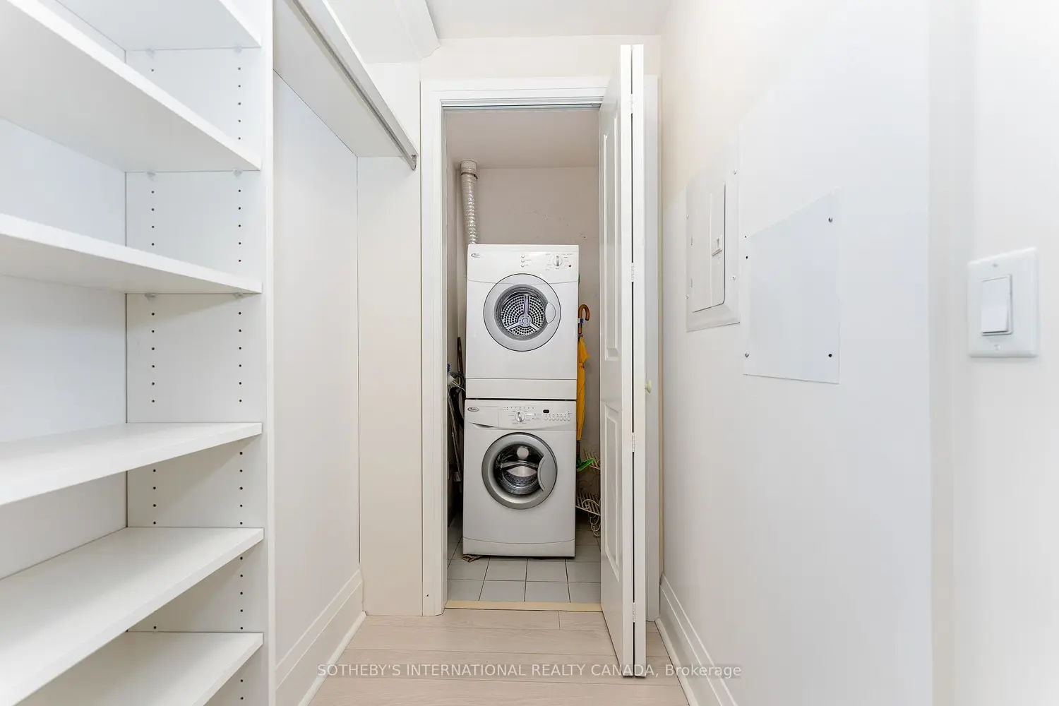 Additional image 15 of 100 Harrison Garden Boulevard 824