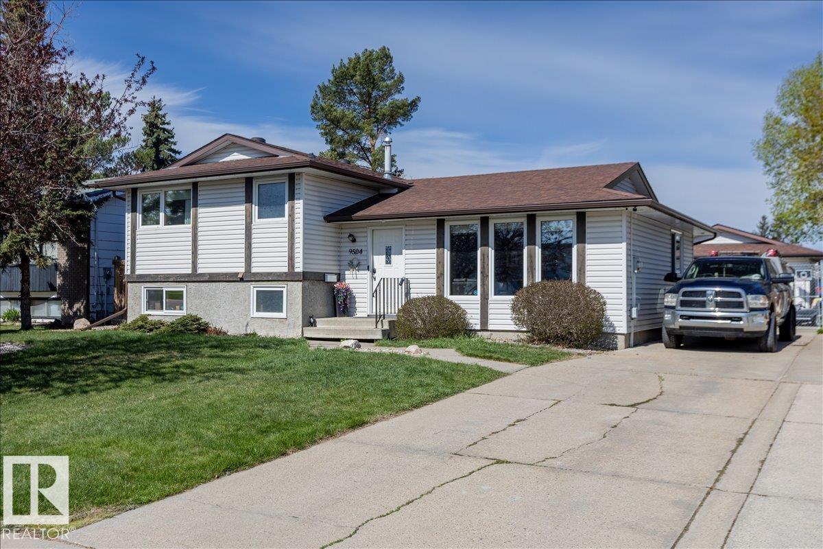 9504 96 Street, Morinville, AB, T8R1H8