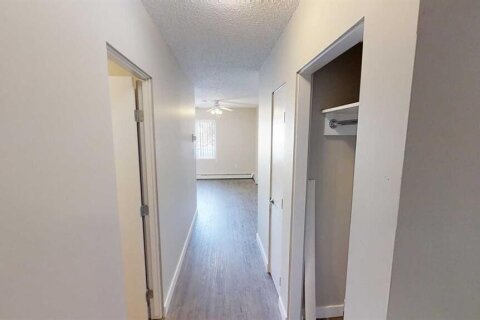 Additional image 8 of 306-9932 105 Avenue, Grande Prairie, AB, T8V1G9