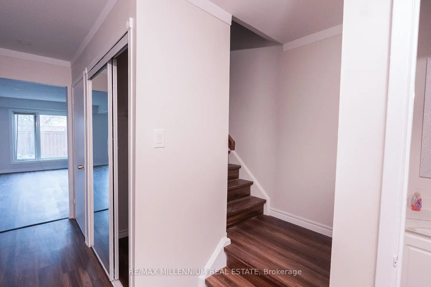 Additional image 11 of 87 Carisbrooke Court 87