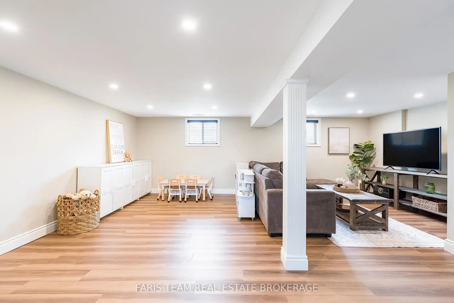Additional image 8 of 201 Christopher Street