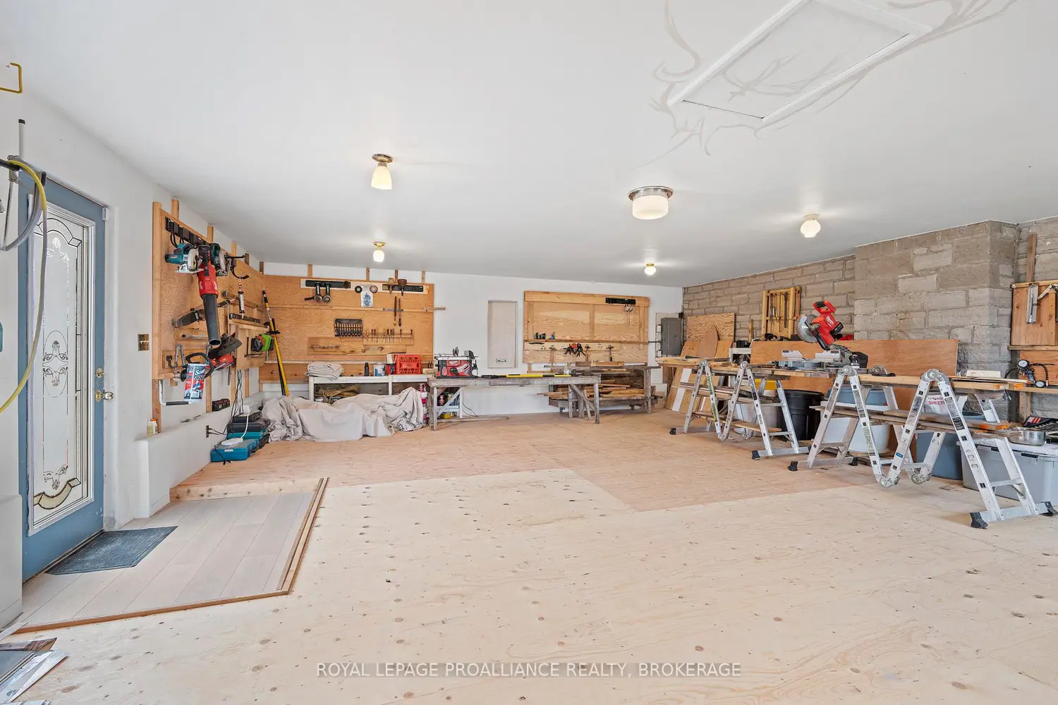 Additional image 17 of 3958 Harrowsmith Road