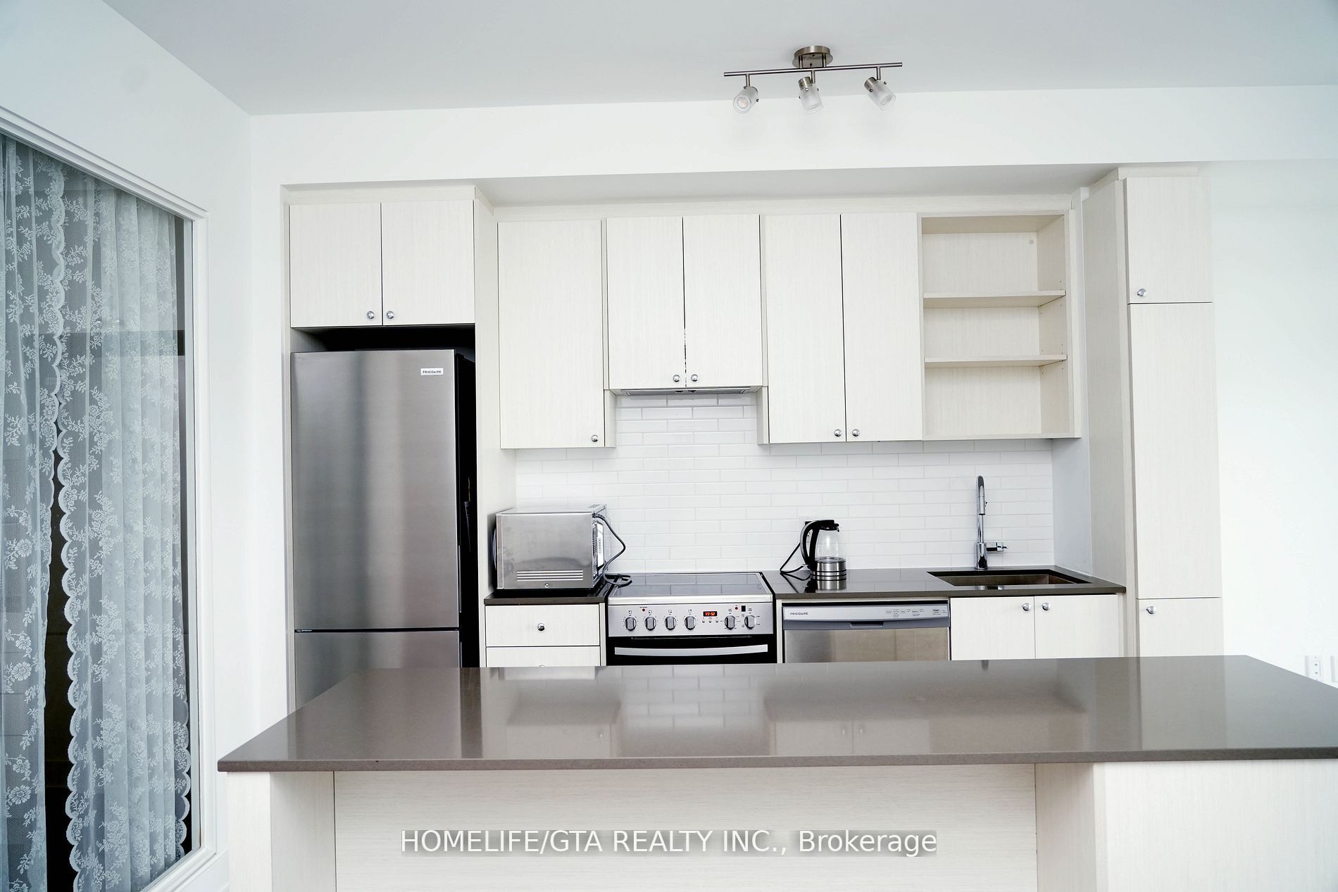 Additional image 4 of 506-50 George Butchart Drive, Toronto, ON, M3K 0C9