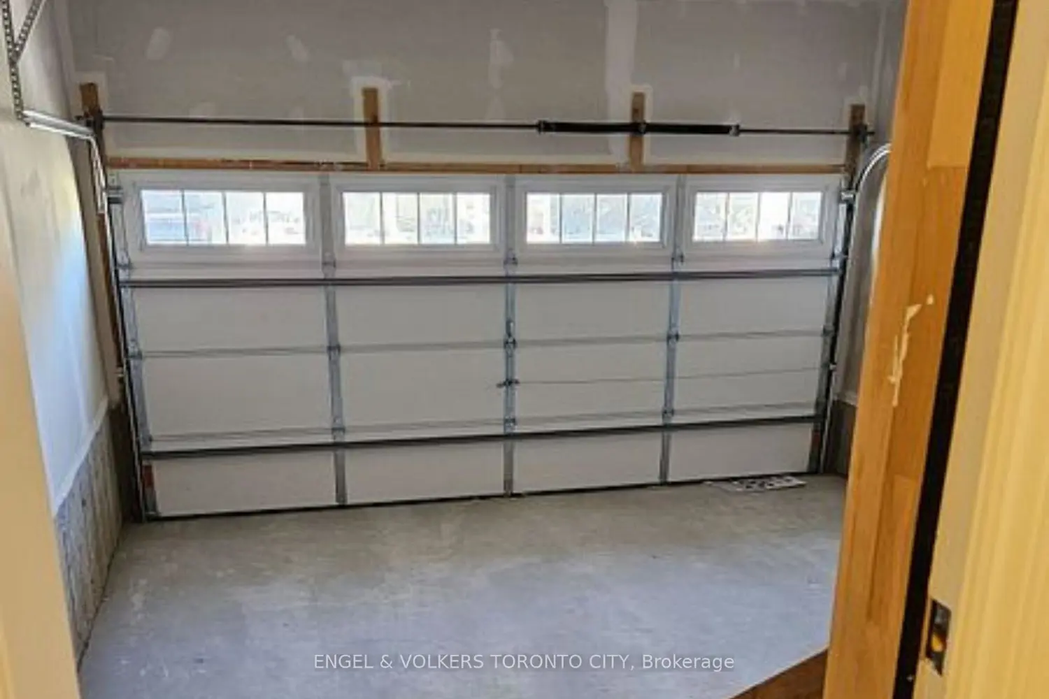 Additional image 19 of 24 Ludlow Drive
