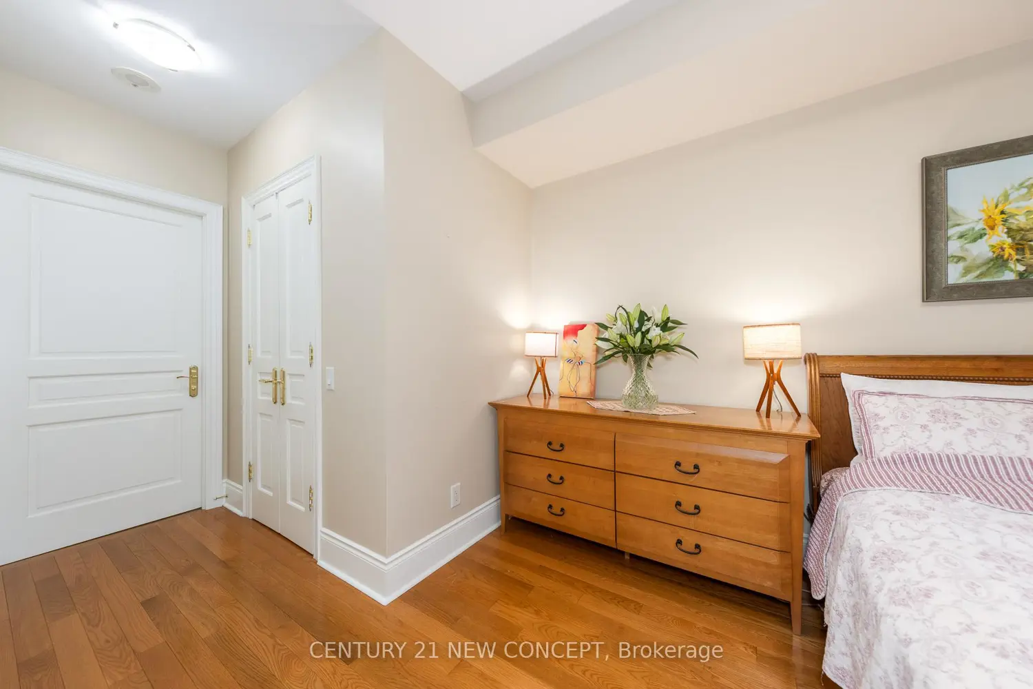 Additional image 10 of 7071 Bayview Avenue 204
