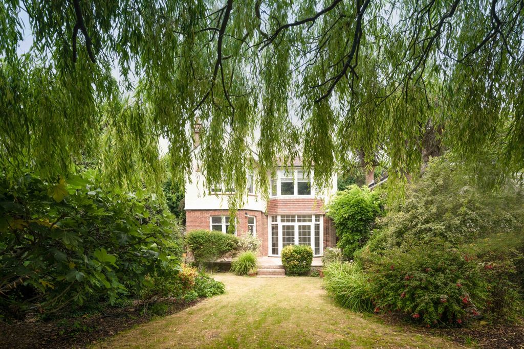 Additional image 4 of 5 bed detached house to rentNew Church Road, Hove BN3