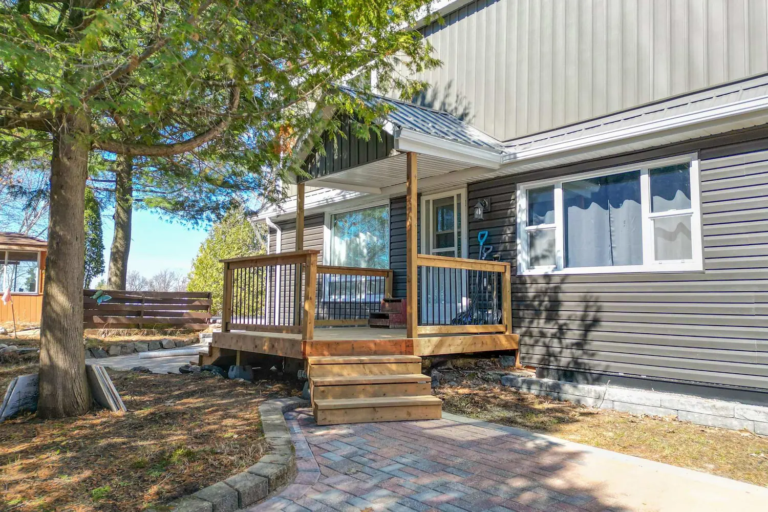 Additional image 5 of 12 Mowat Crescent