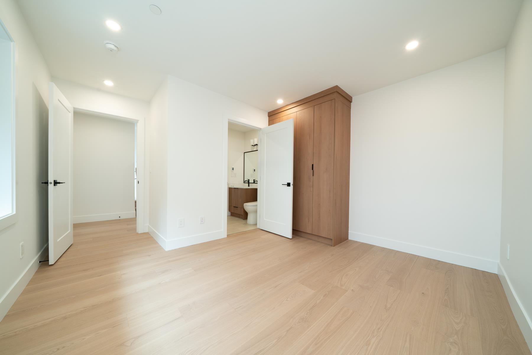 Additional image 3 of 1933 4th Avenue E, Vancouver, BC, V5N 1K3