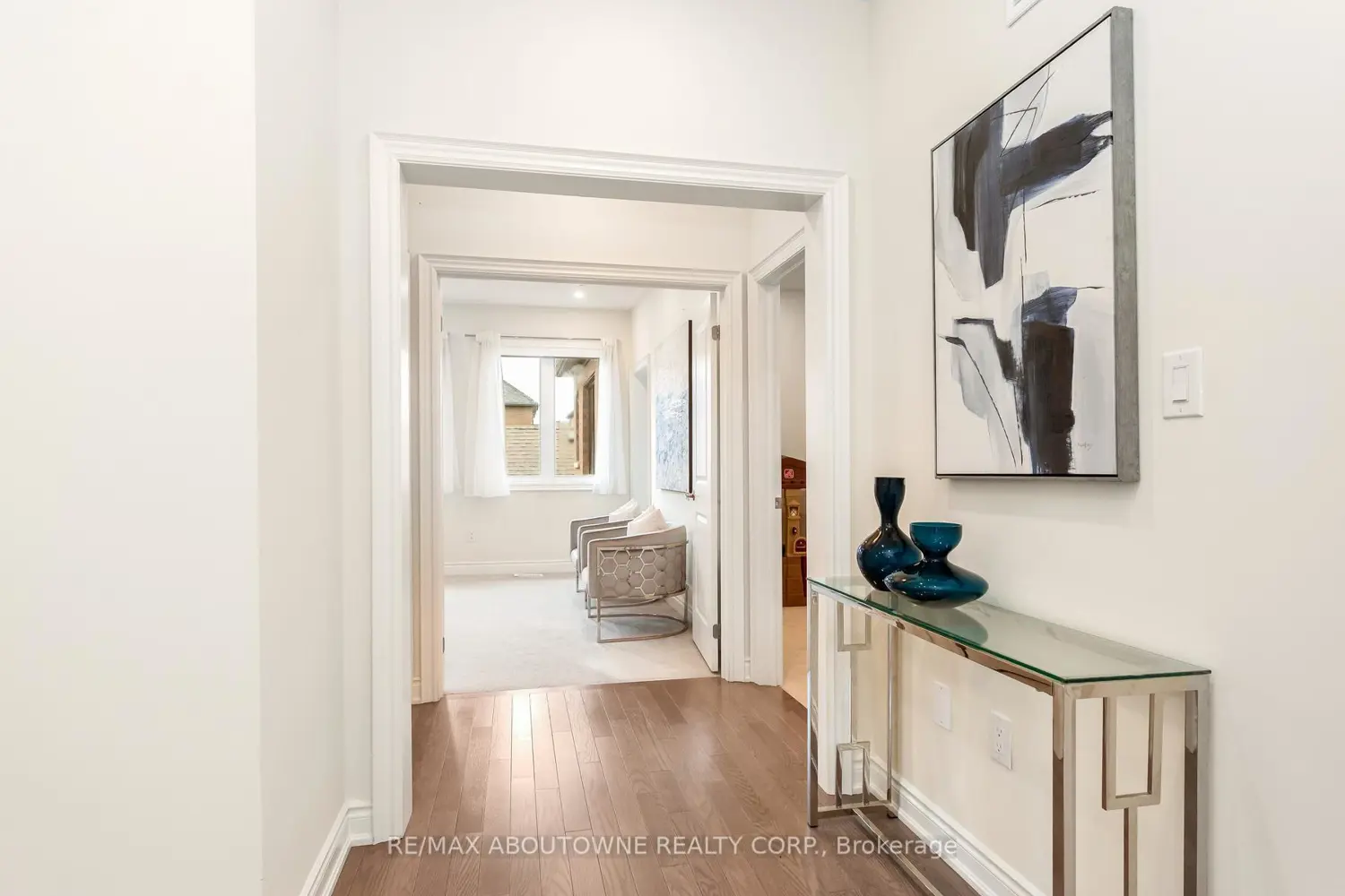 Additional image 9 of 3294 Millicent Avenue