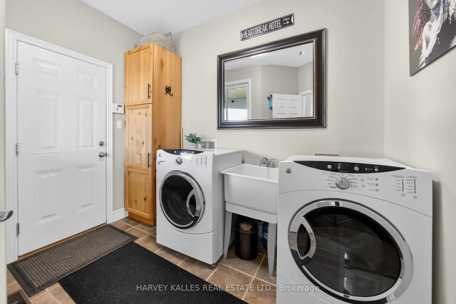 Additional image 11 of 4933 Eramosa Townline
