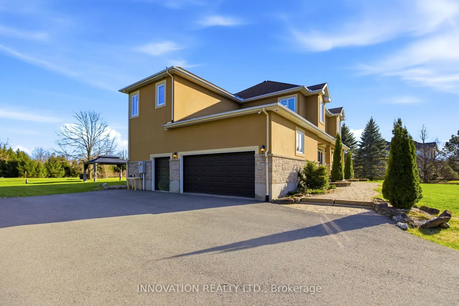 6378 Deer Valley Crescent photo 2