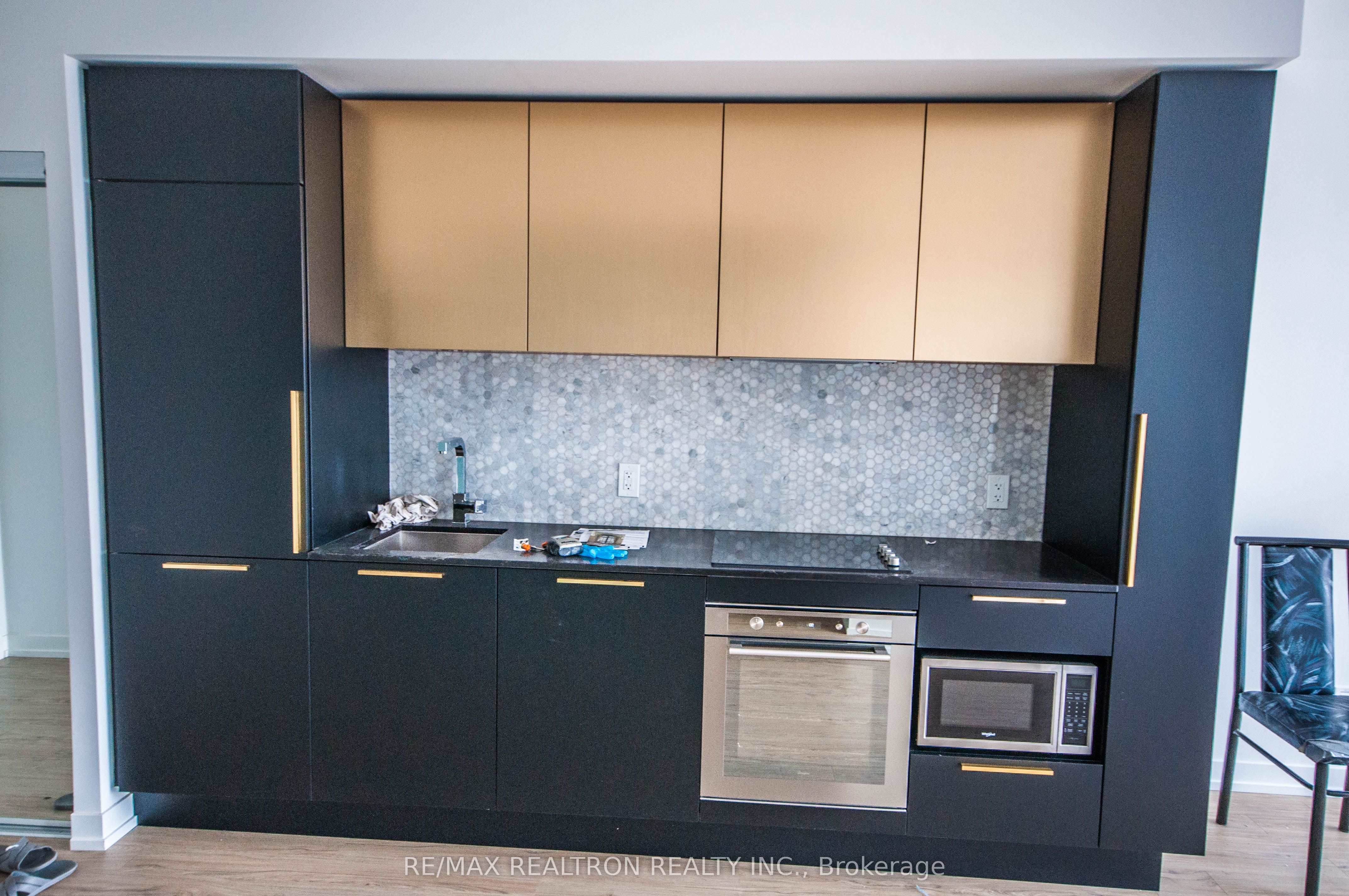Additional image 4 of 2509-85 Wood Street, Toronto, ON, M4Y 0E8