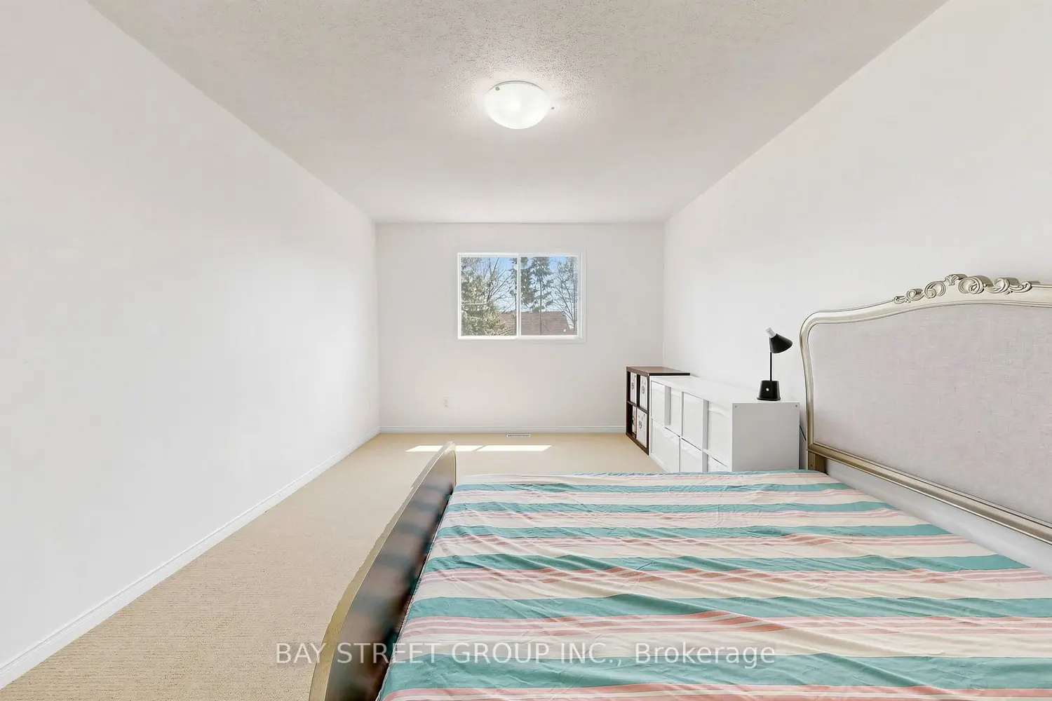 Additional image 10 of 985 Linden Street