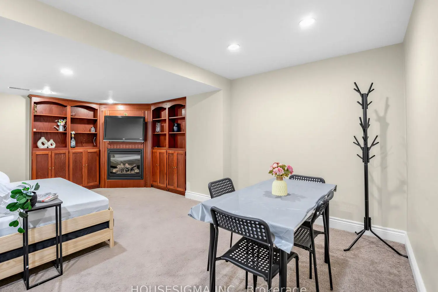Additional image 11 of 455 Apache Court 94