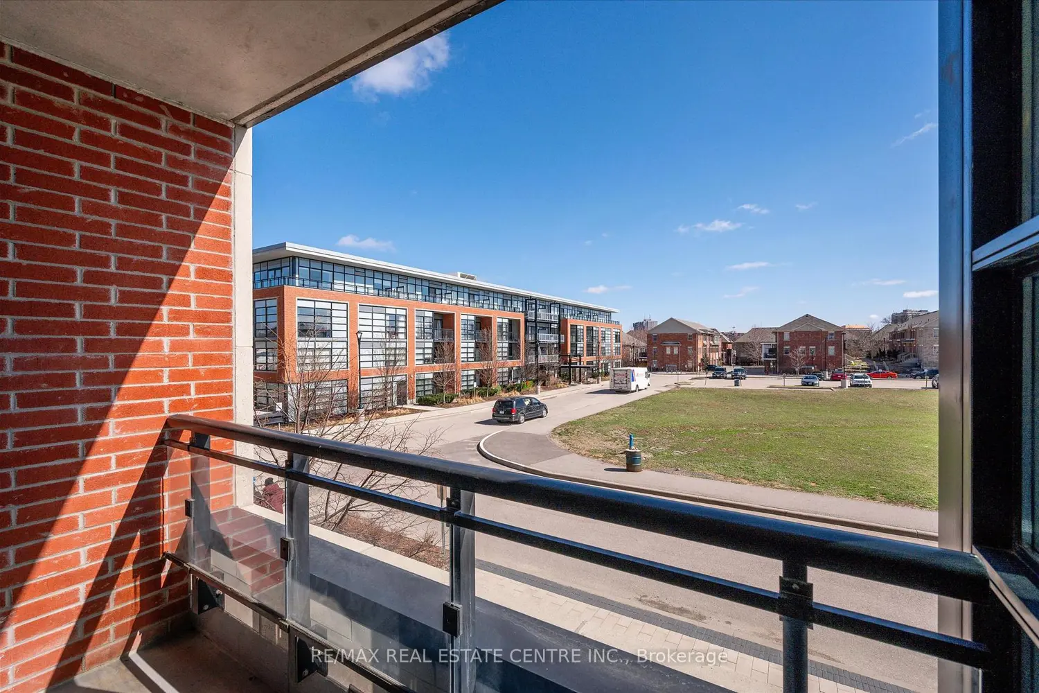 Additional image 13 of 15 Prince Albert Boulevard 203