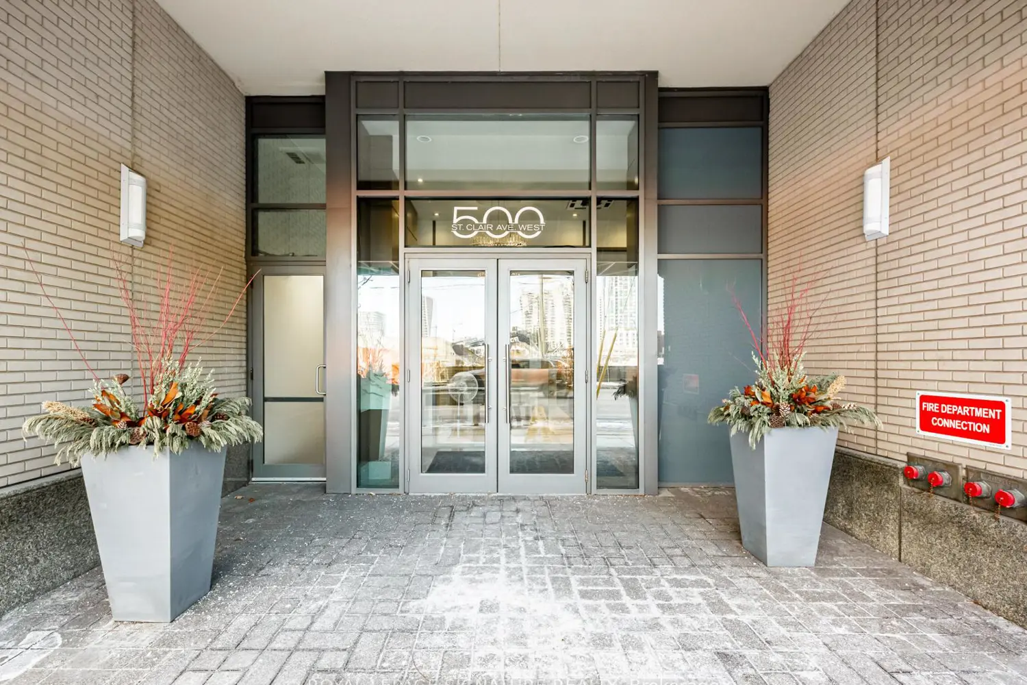 Additional image 2 of 500 St Clair Avenue 1607