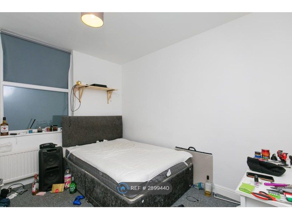 Additional image 9 of Room to rentLouise Street, Chester CH1