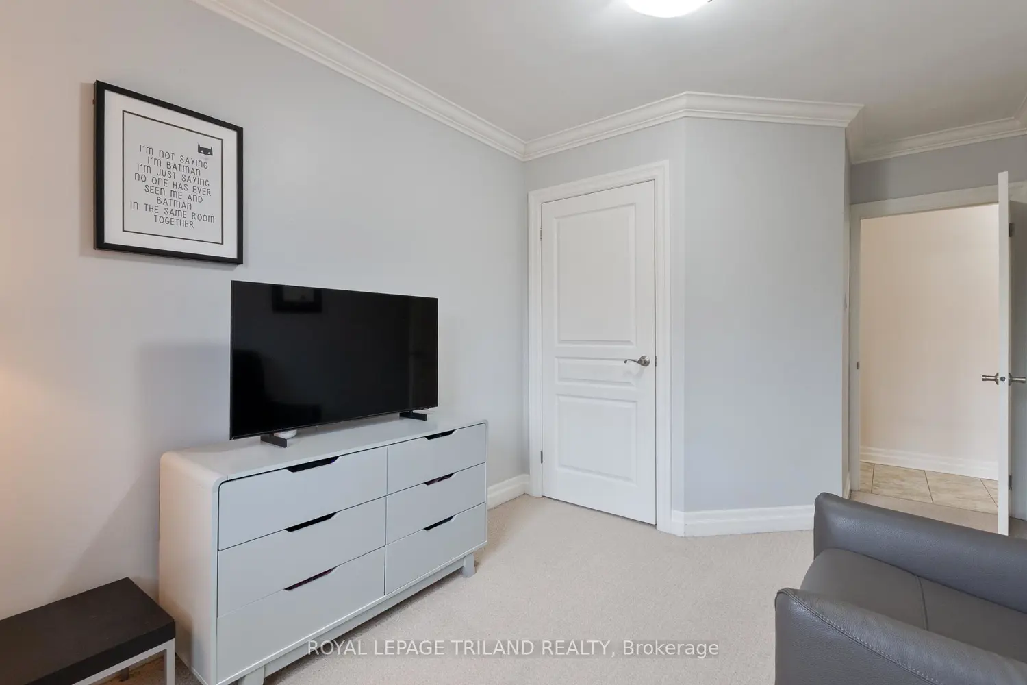 Additional image 17 of 570 William Street 404