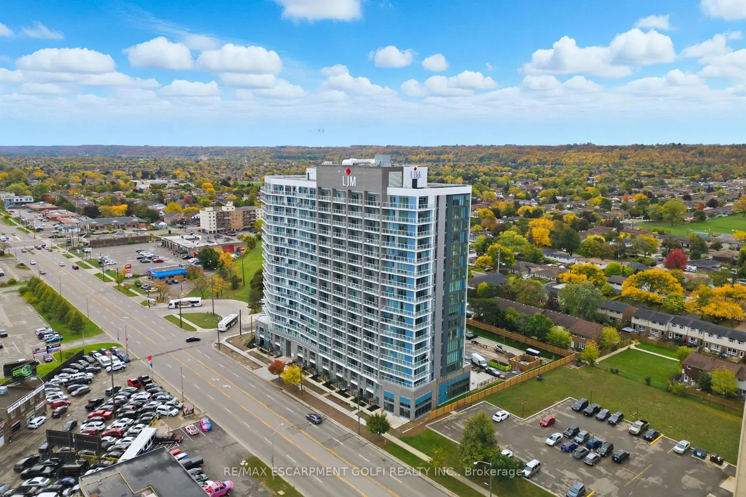 Additional image 16 of 2782 Barton Street 513