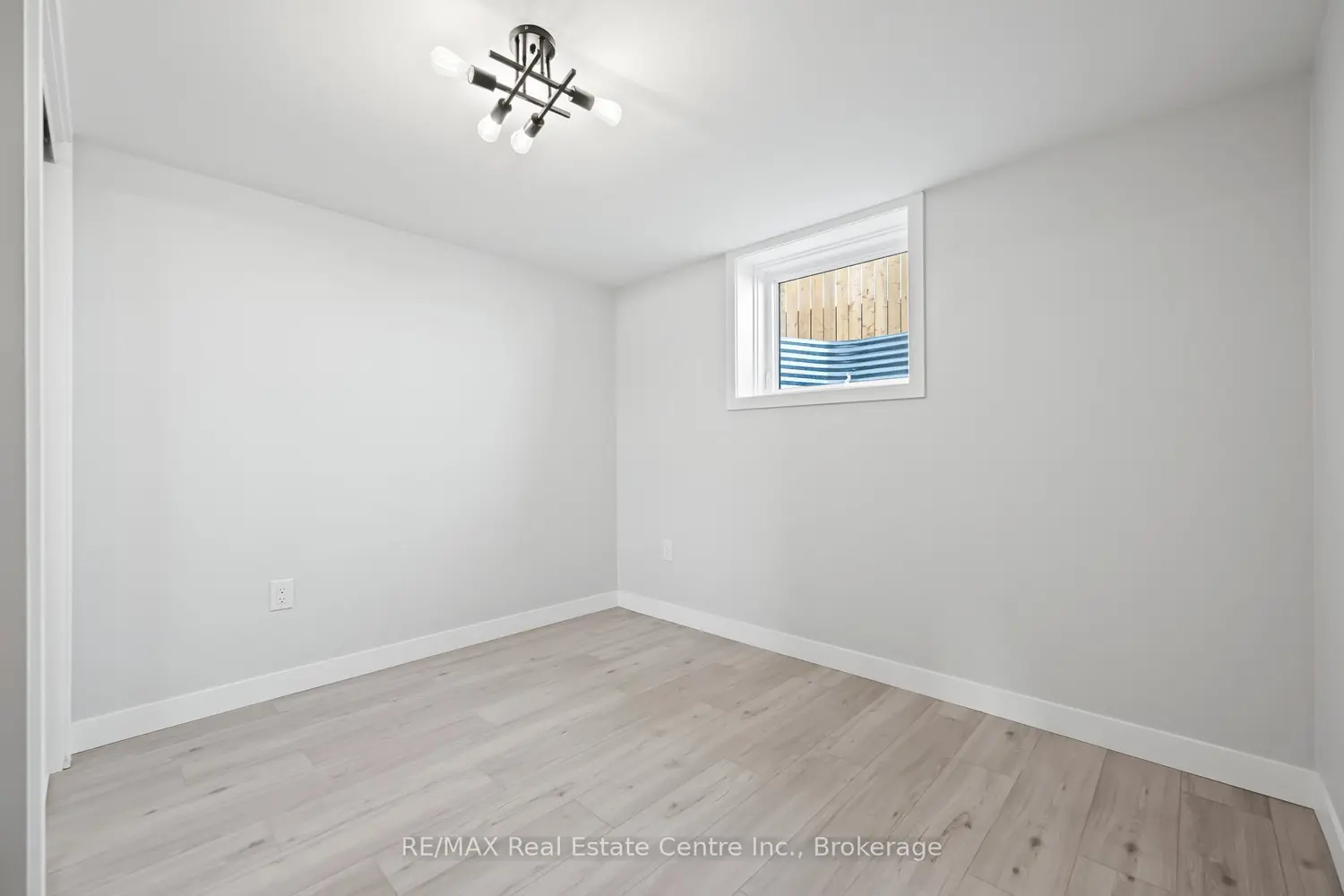Additional image 15 of 1180 Union Street