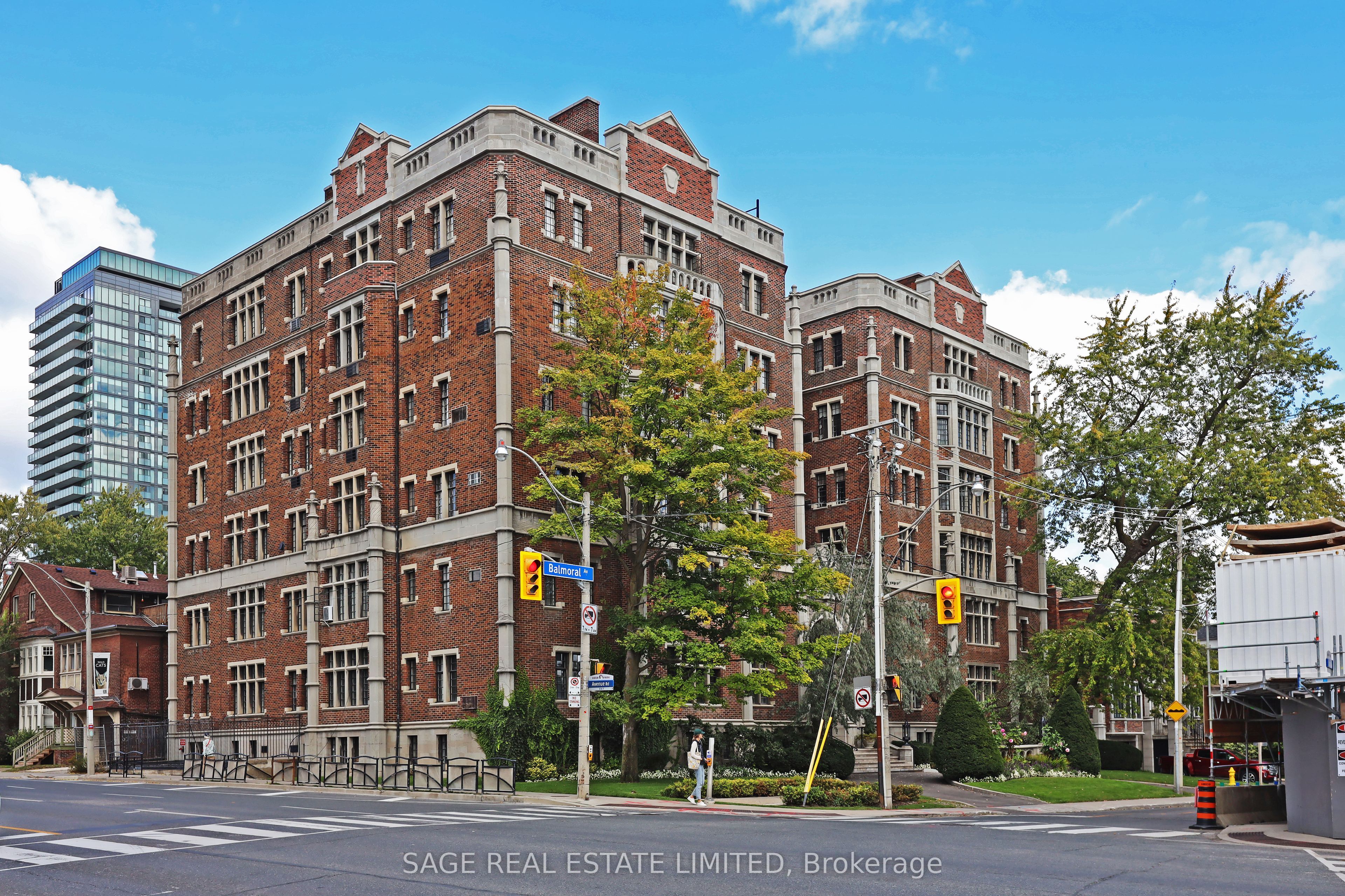 304-150 Balmoral Avenue, Toronto, ON, M4V 1J4
