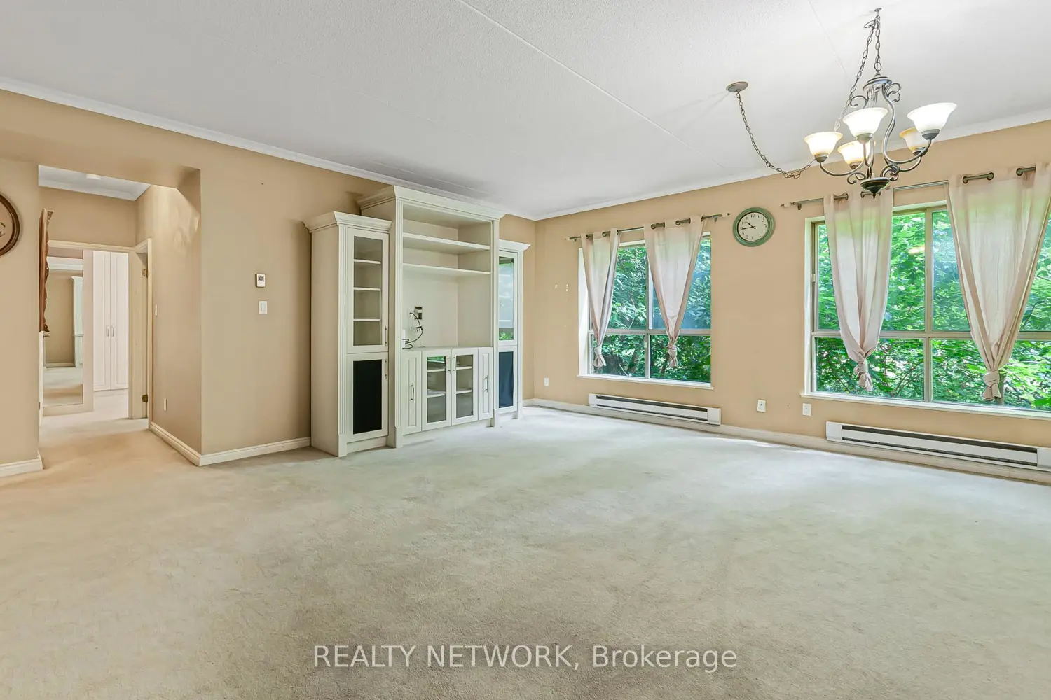 Additional image 8 of 249 Major Mackenzie Drive 106
