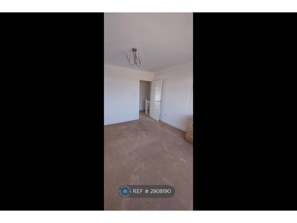 Additional image 13 of 2 bed terraced house to rentStamperland Hill, Clarkston, Glasgow G76