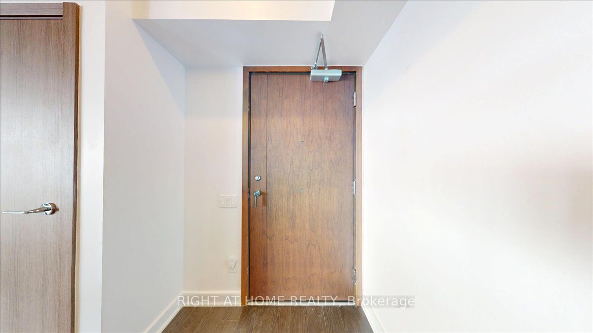 Additional image 4 of 3011-19 Bathurst Street, Toronto, ON, M5V 0N2