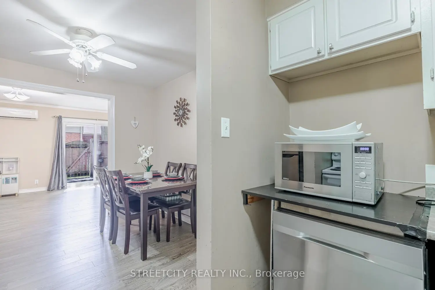 Additional image 8 of 1330 Jalna Boulevard 126