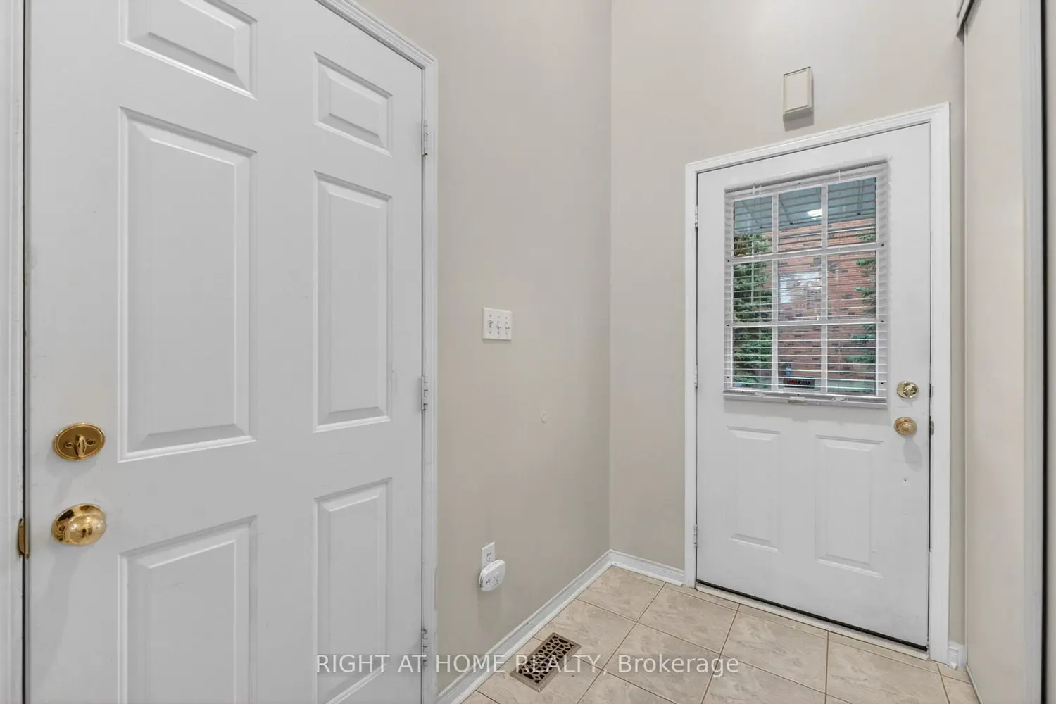 Additional image 2 of 1480 Britannia Road 24