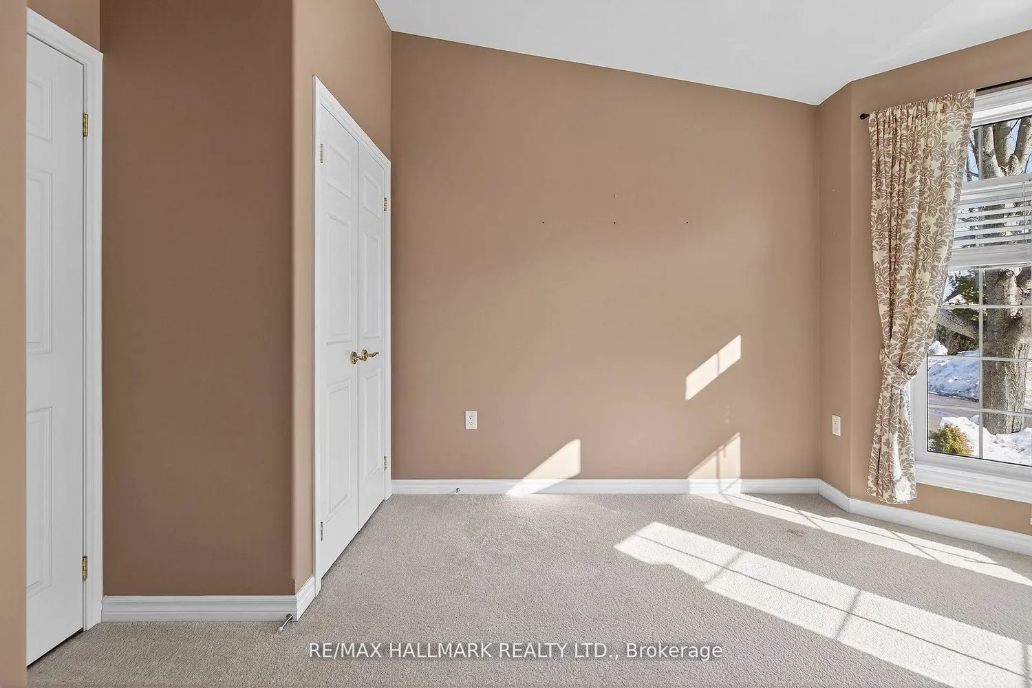 Additional image 6 of 86 Village Crescent 105