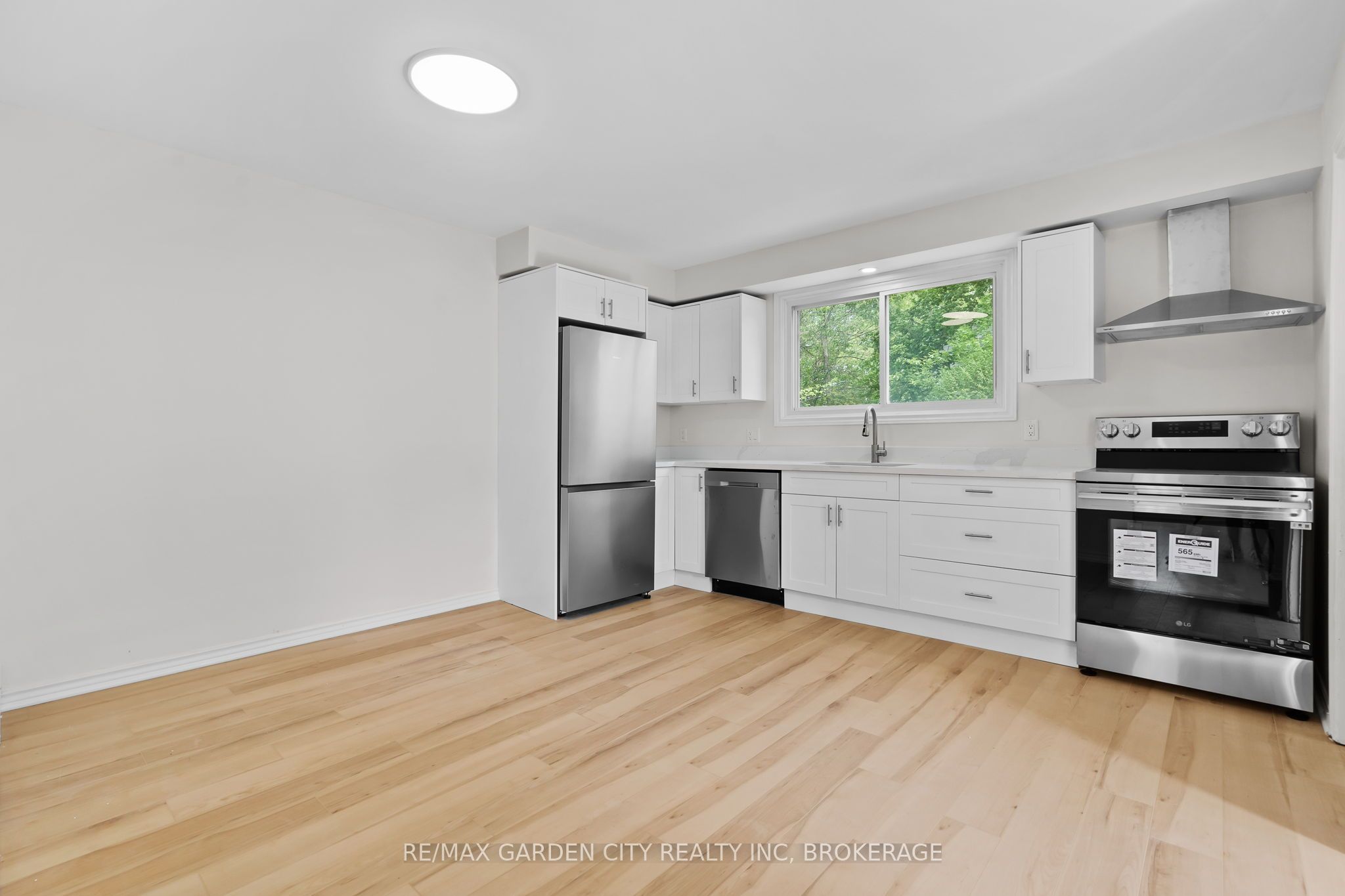 Additional image 6 of 94 Tupper Drive, Thorold, ON, L2V 4C8