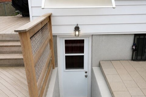 Additional image 8 of Lower-362 Mortimer Avenue, Toronto, ON, M4J 2E2