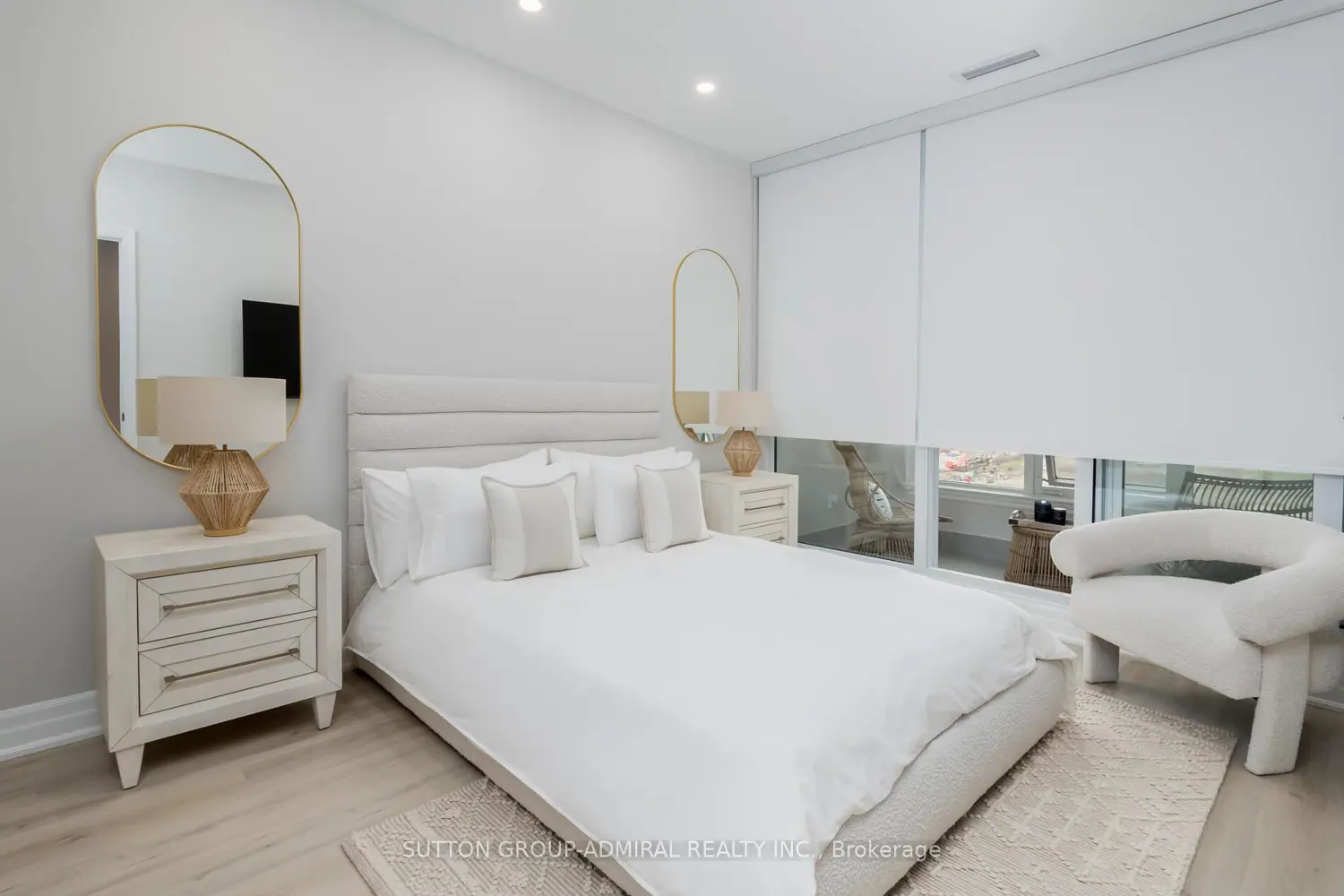 Additional image 11 of 9085 Jane Street 622