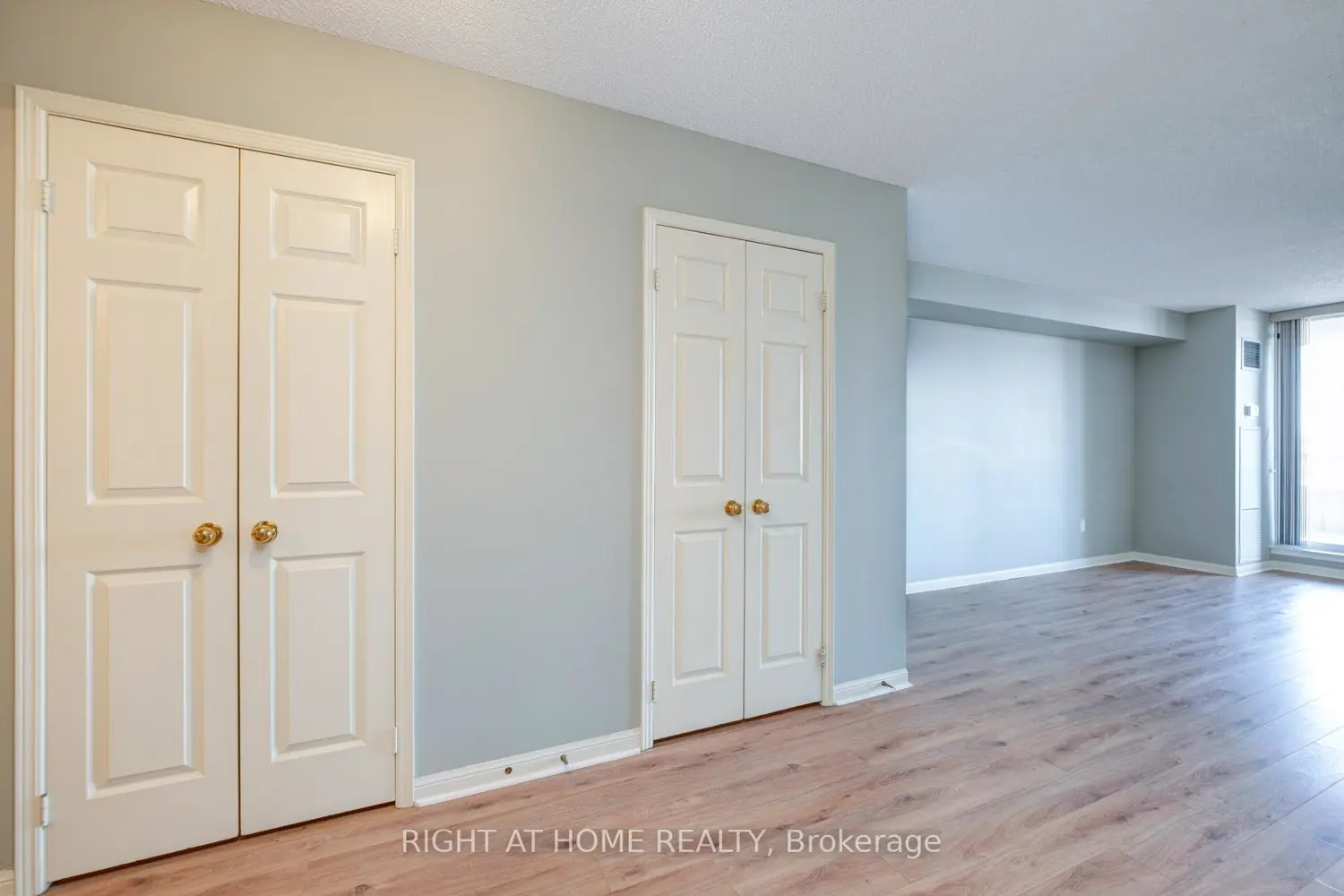 Additional image 8 of 610 Bullock Drive 1116