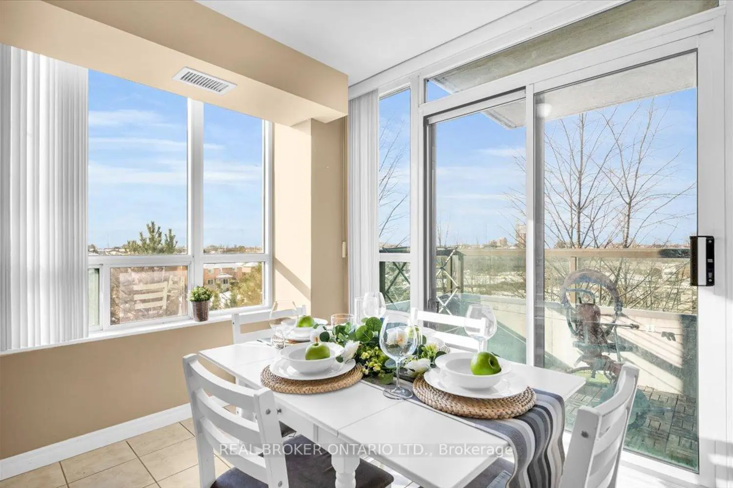 Additional image 11 of 335 Rathburn Road 312