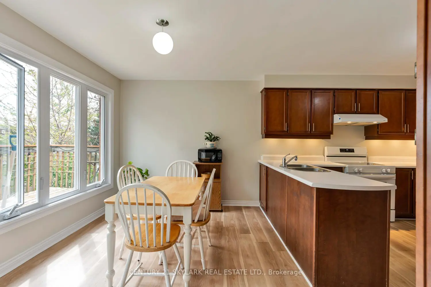 Additional image 10 of 4 Leeward Drive