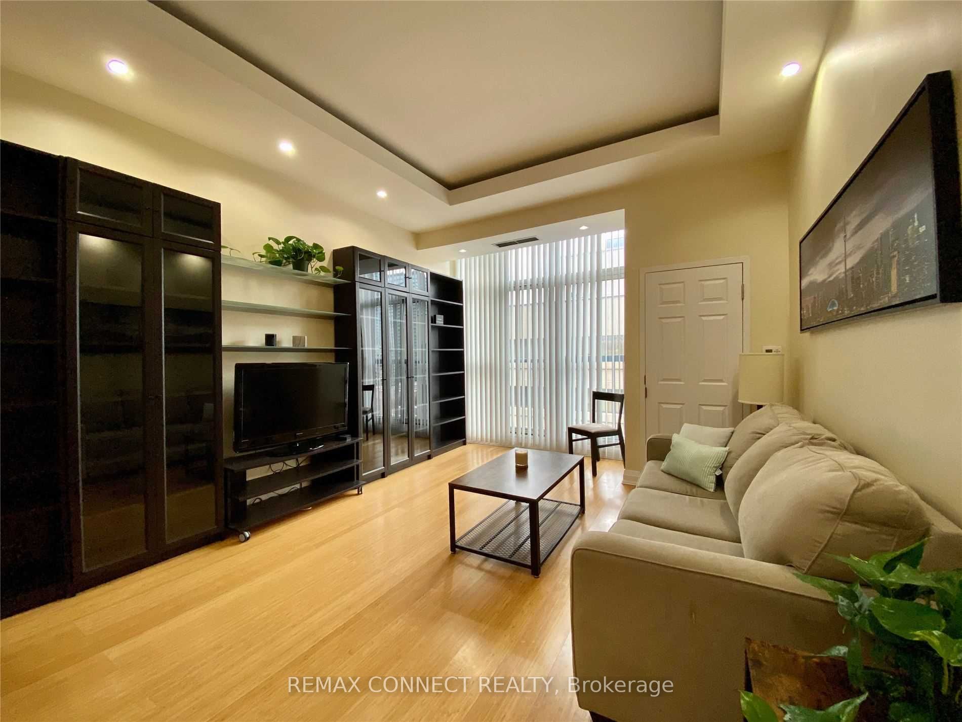 Additional image 5 of 1006-8 Wellesley Street E, Toronto, ON, M4Y 3B2