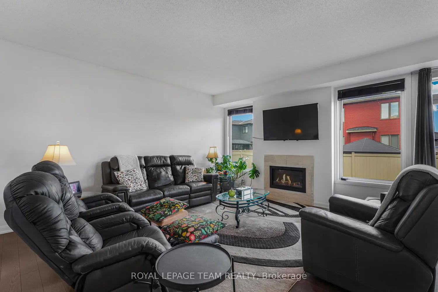 376 Sterling Avenue photo 5