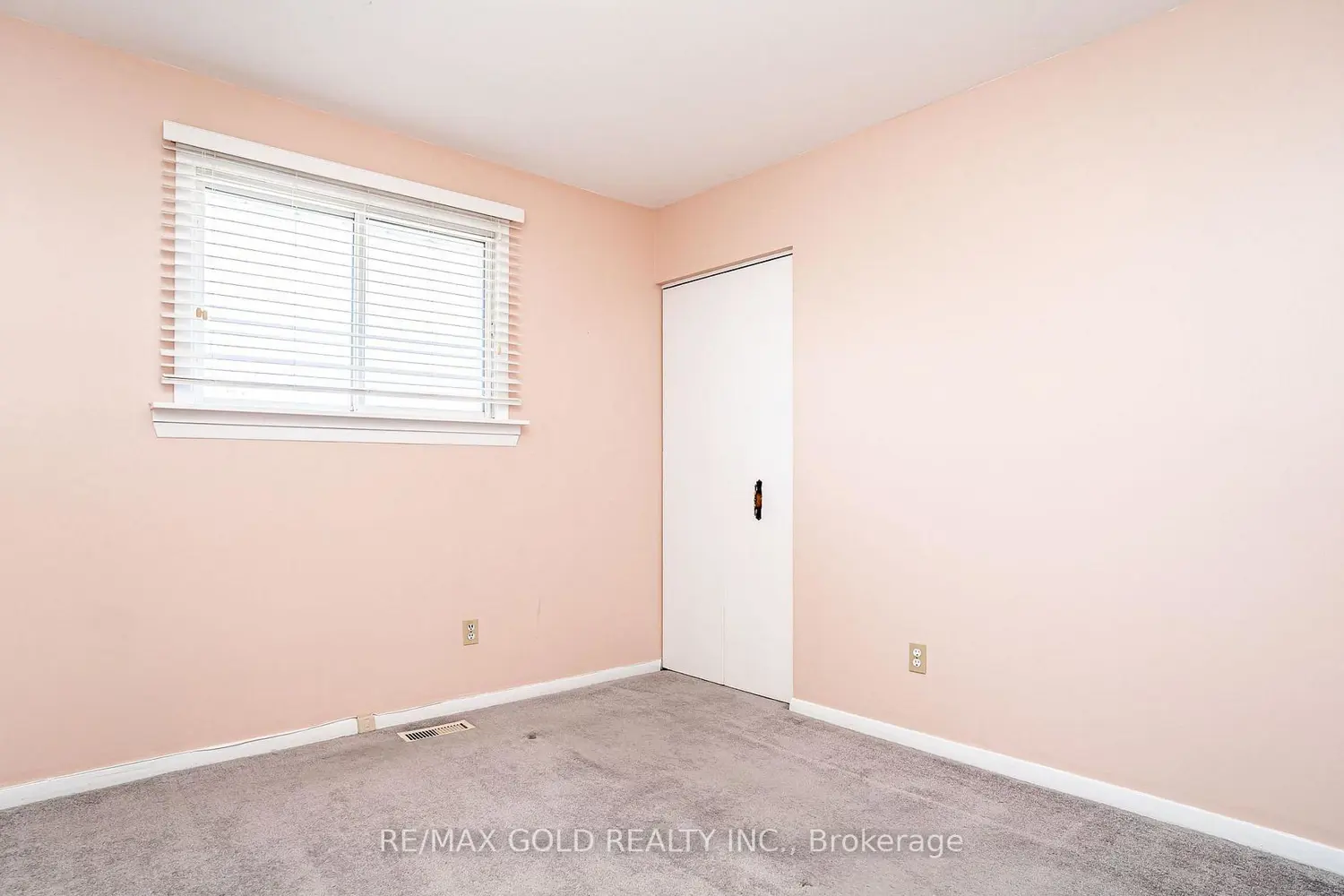 Additional image 11 of 34 Deerfield Crescent