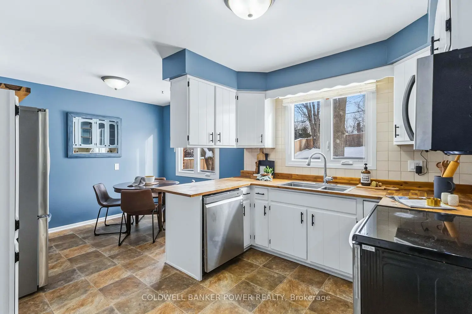 Additional image 6 of 27 Foxcroft Crescent