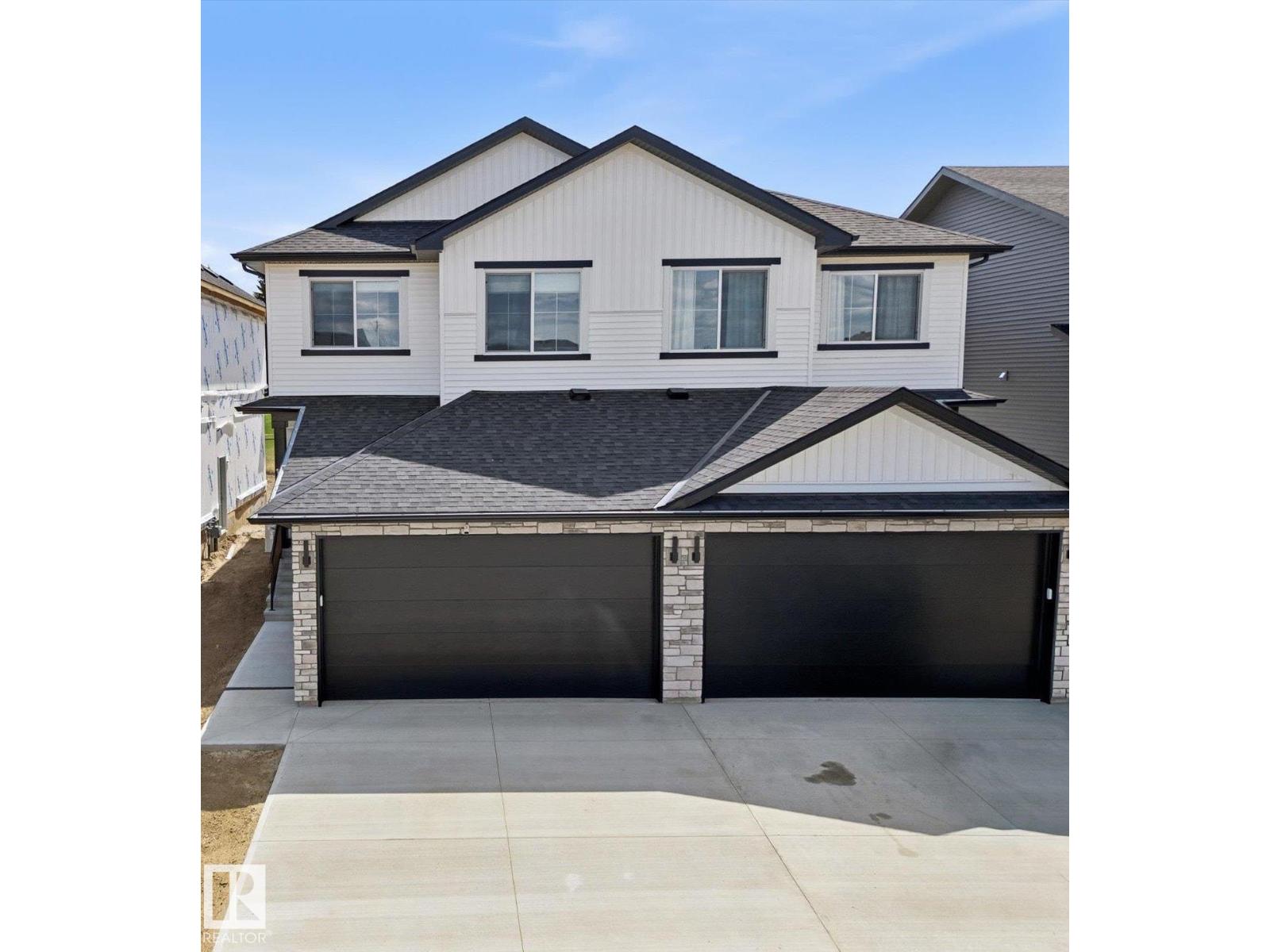 18 Grayson Grove, Stony Plain, AB, T7Z0P3