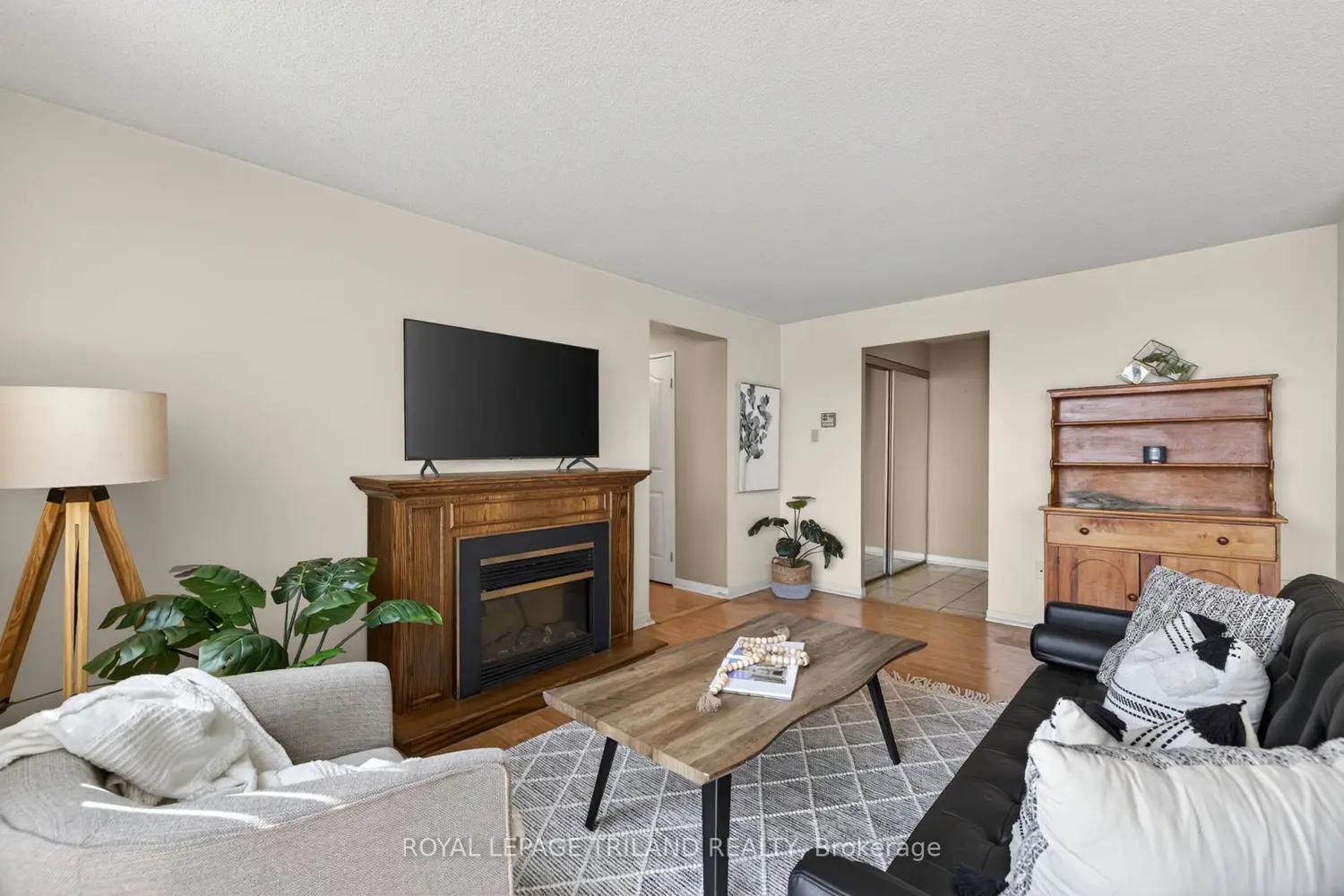 Additional image 7 of 127 Belmont Drive 810